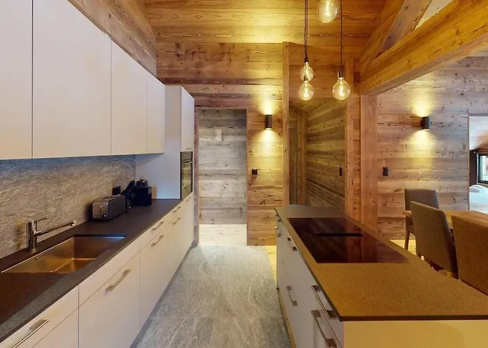 Bostan - 3 Bedroom In The Heart Of Lejlighed *